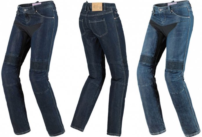 Rêver de pantalon